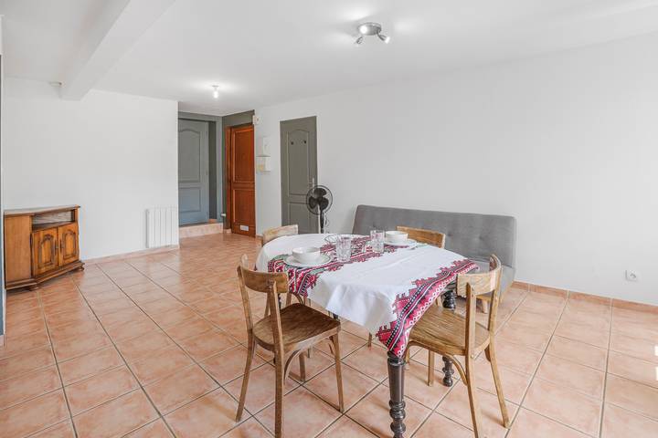 Gîte pour 5 personnes, avec balcon à Saint-Julien-Molin-Molette - 3