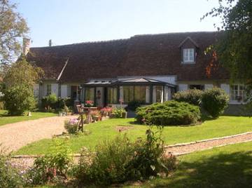 Chambre d’hôte pour 5 personnes, avec jardin à Faverolles-sur-Cher