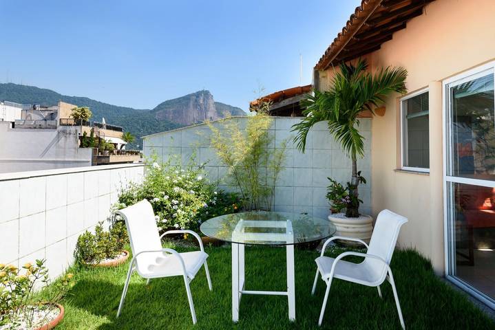 Apartamento de vacaciones para 2 personas, con jardín y vistas al lago en Brasil