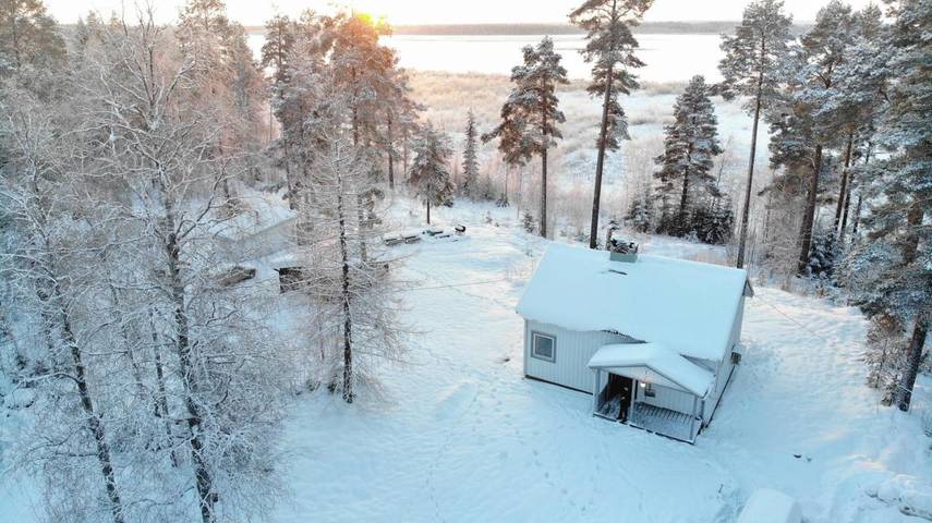 Location de vacances pour 2 personnes, avec jardin ainsi que jacuzzi et sauna à Lulea - 2