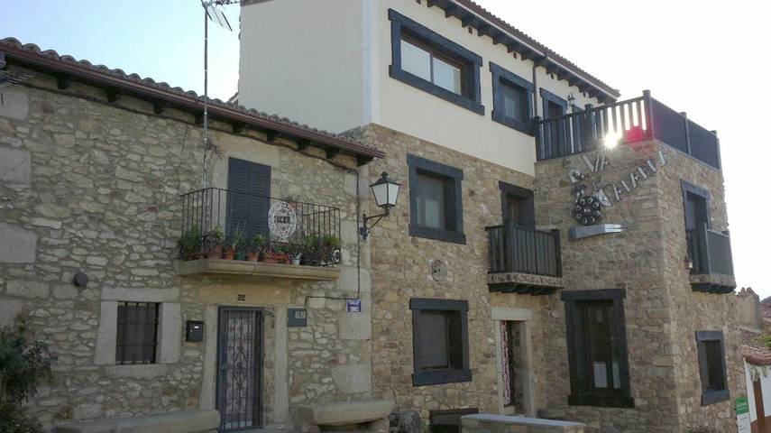 Casa rural para 12 personas, con vistas y terraza en Provincia de Cáceres - 4