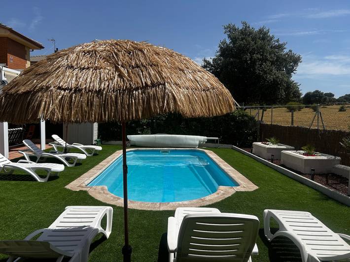 Casa de vacaciones para 9 personas, con Balcón y Jardín en Sierra de Guadarrama