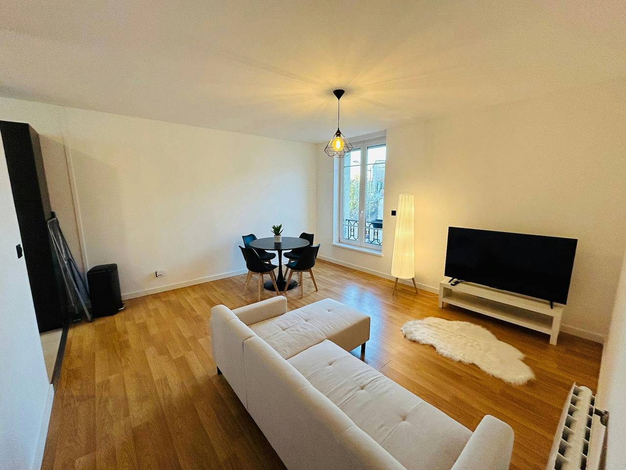 Entire apartment, La Suite Carteret | Centre-ville in Reims, Marne