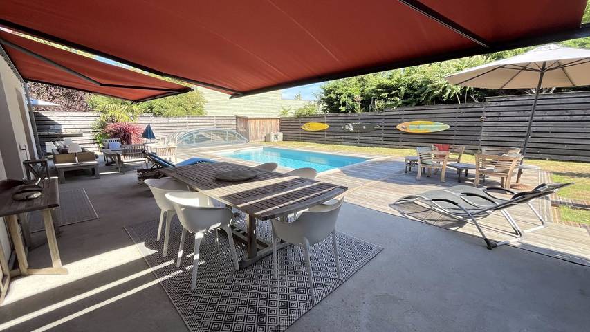 Gîte pour 6 personnes, avec terrasse ainsi que piscine et jardin - 1