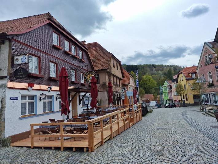 Hotel für 4 Personen, mit Terrasse und Ausblick in Bad Brückenau