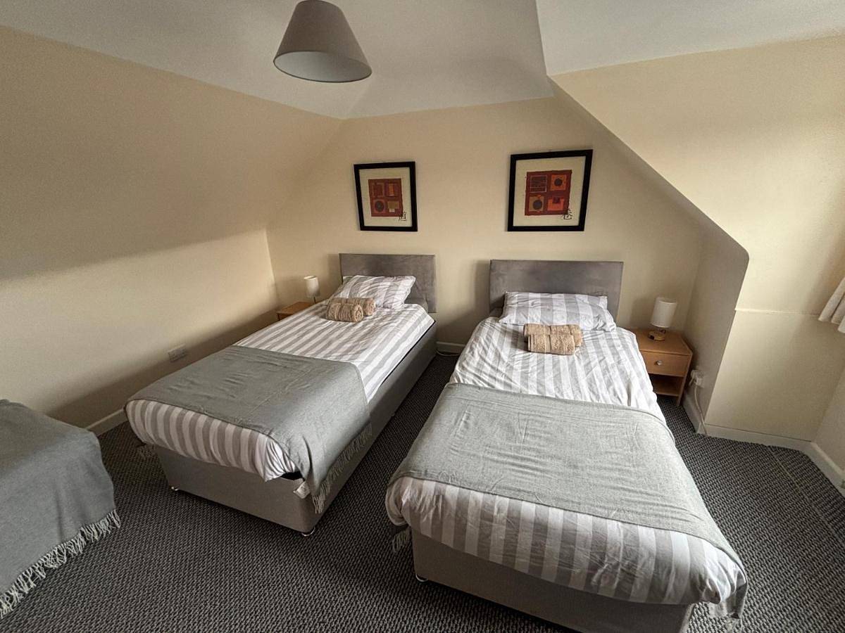 Twin Room in Hampshire