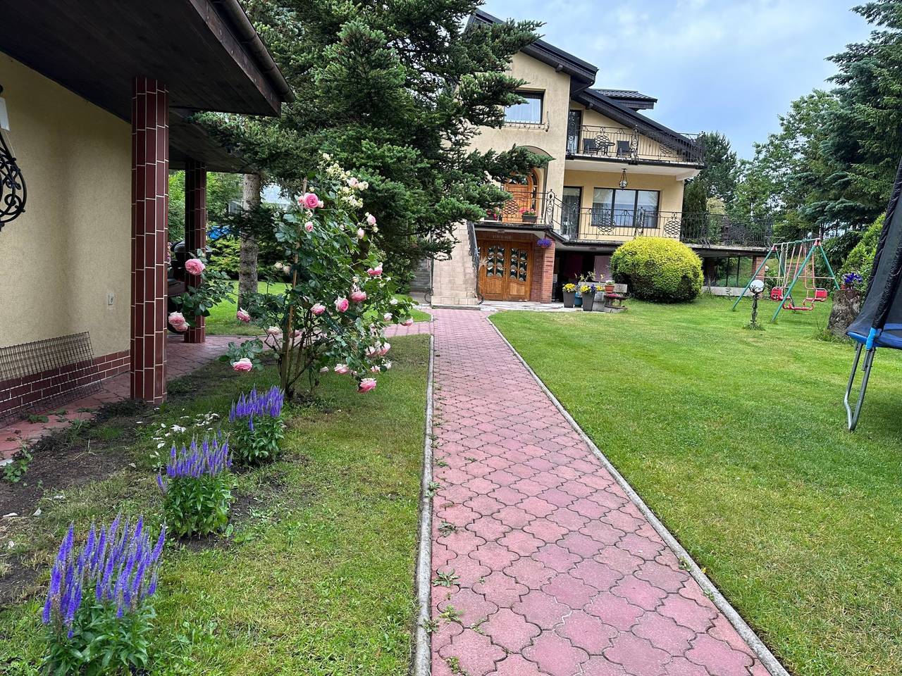 Ferienvilla mit Garten, Grill und Terrasse in Distretto di Kartuzy
