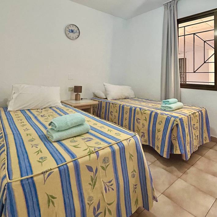 Hel lägenhet, Vacation Apartment 'Castle Harbor C118' with Sea View and Wi-Fi in Los Cristianos, Arona
