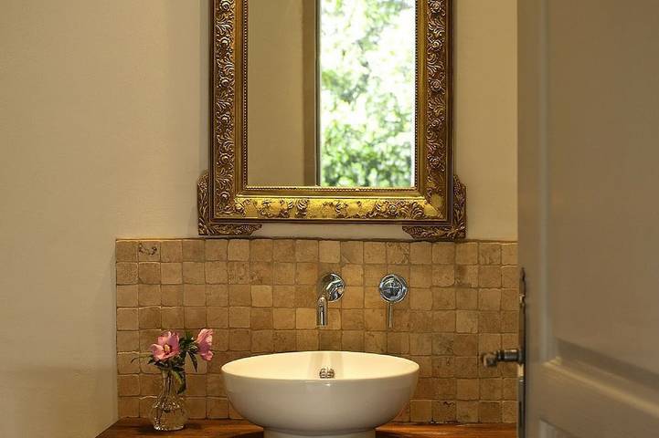 Gîte pour 4 personnes, avec jardin ainsi que jacuzzi et terrasse à Vire-sur-Lot - 3