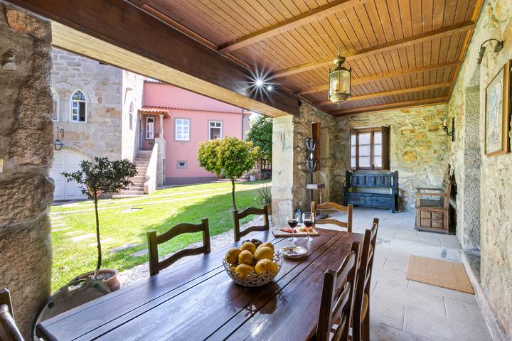 Location de vacances pour 2 personnes, avec piscine ainsi que jardin et balcon dans Barcelos - 2