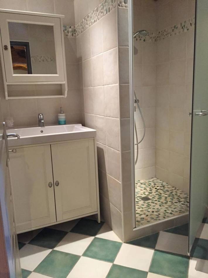 Location de vacances pour 3 personnes, avec jardin ainsi que piscine et vue à Feugarolles - 4