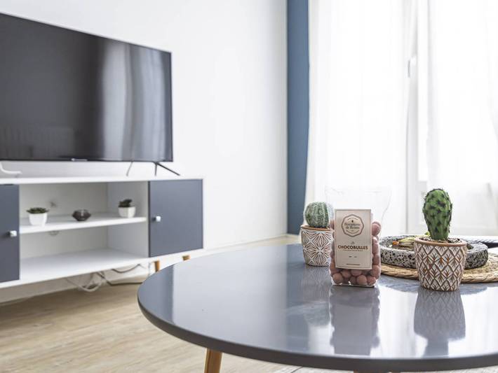 Apartamento entero, Apartamento Luminoso con WiFi en el Corazón de Reims in Reims, Marne