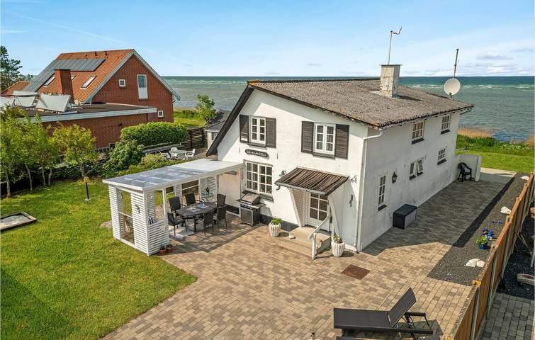 Ferienhaus für 8 Personen, mit Garten in Bønnerup Strand