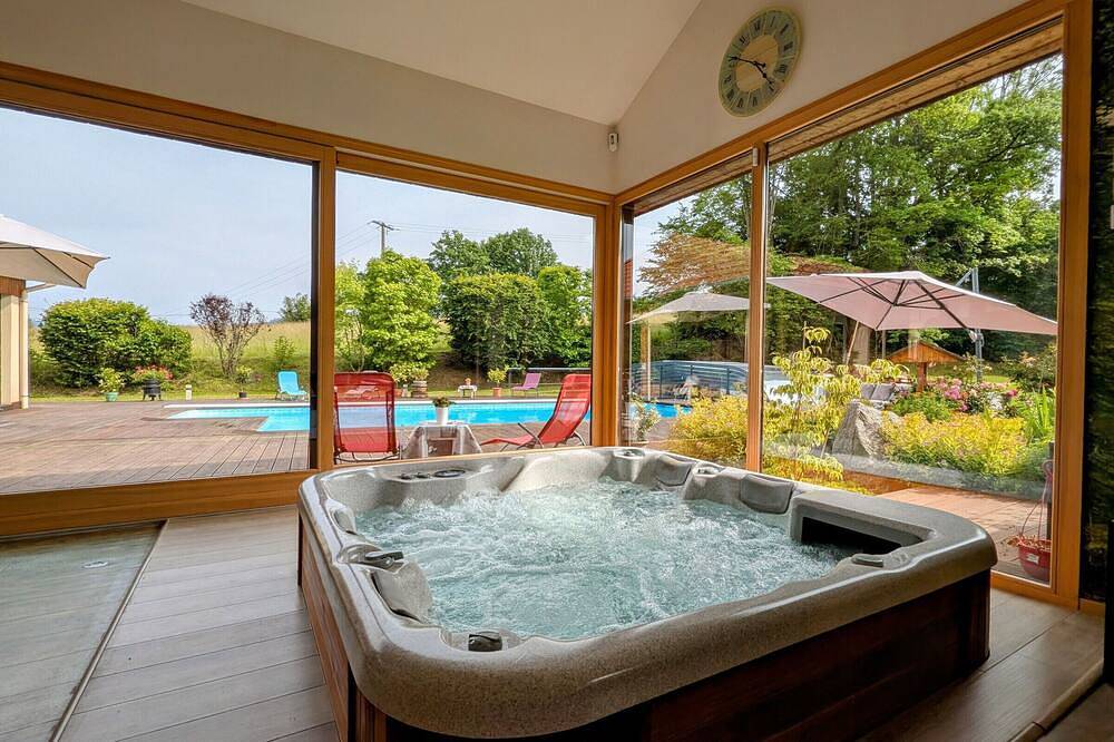 Spacious room with pool, spa, and hammam in Anould, Saint-Dié-des-Vosges