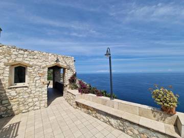 Location de vacances pour 6 personnes, avec jardin, animaux acceptés à Gagliano del Capo