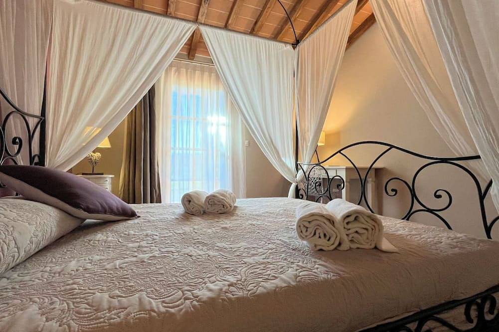 Ganze Wohnung, Borgo del Silence Ferienwohnung Aufenthalt Olivenbaum 4 km von Lajatico entfernt in Lajatico, Pisa Provinz