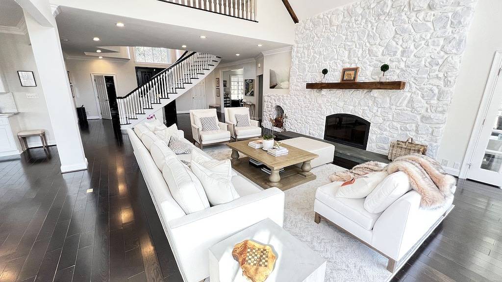 Luxe and Serene Living in Rural Potomac in Country Home w/ Hot Tub, Sauna in Travilah, Maryland