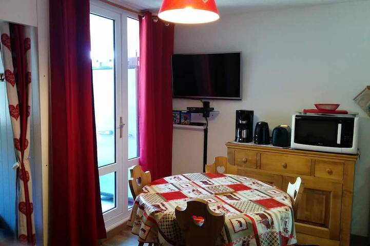 Appartement entier, Les 2 Alpes Arc En Ciel B109 Le Maja 50m des pistes (secteur Petit Plan) in Mont-de-Lans, Les Deux Alpes