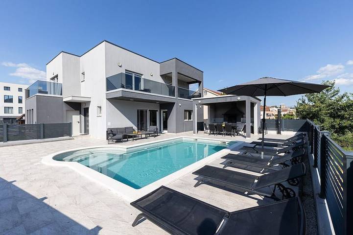 Ferienhaus für 10 Personen, mit Garten und Sauna, mit Haustier