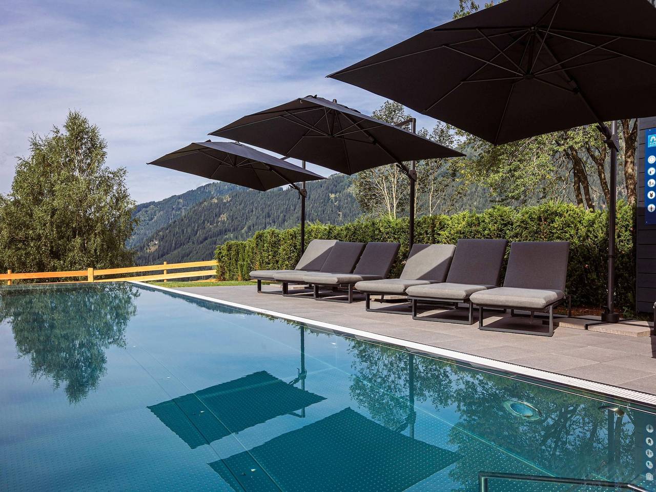 Ganze Wohnung, Majestic apartment with infinity pool in Sankt Martin am Tennengebirge, Tennengau