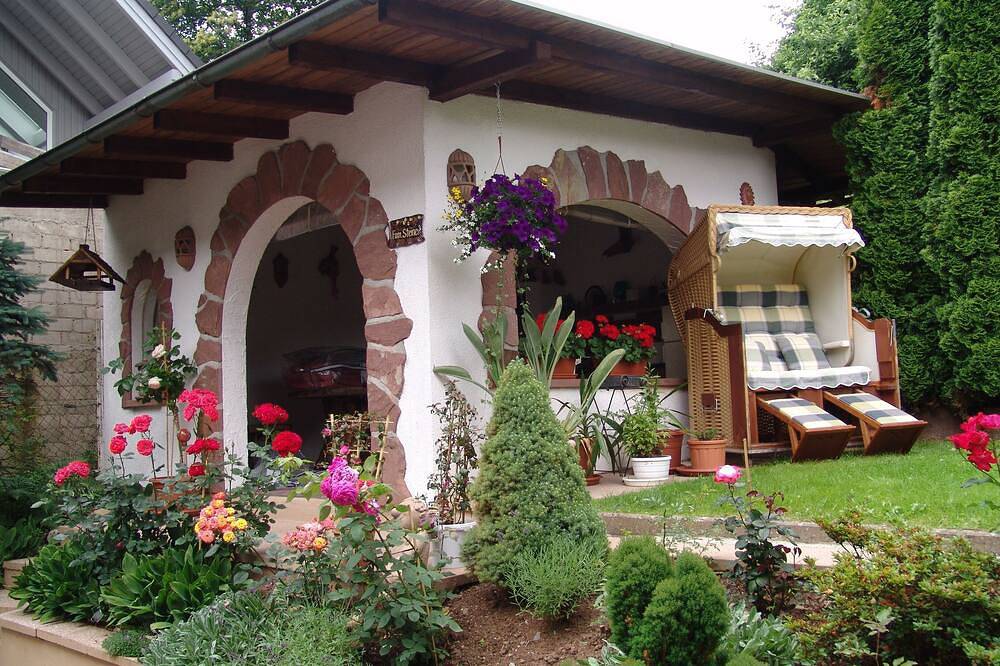 Schmetterlings-Appartement in Ramberg, Südliche Weinstraße