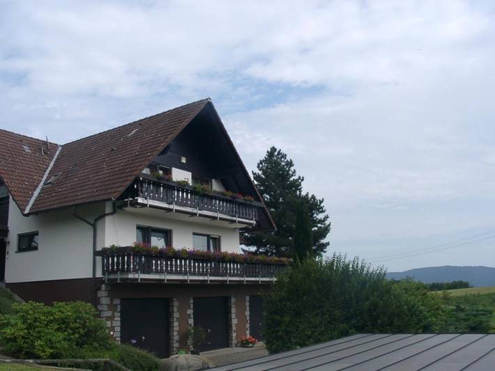 Ferienwohnung für 2 Personen, mit Balkon und Terrasse sowie Ausblick in Rimbach