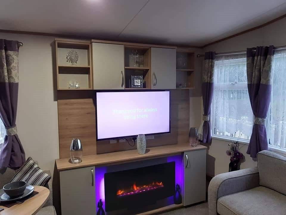 Purple Palace, 3-Bed Caravan, Ingoldmells in Ingoldmells, Lincolnshire