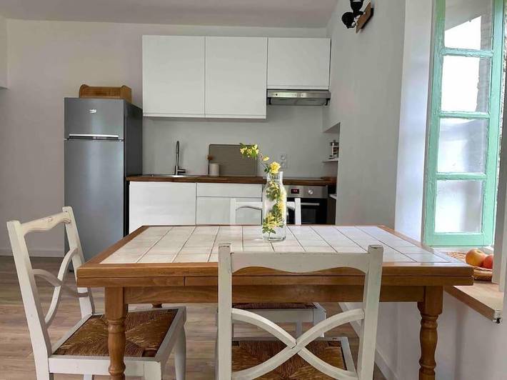 Location de vacances pour 4 personnes, avec jardin ainsi que terrasse et vue à Saint-Pons-de-Mauchiens - 2
