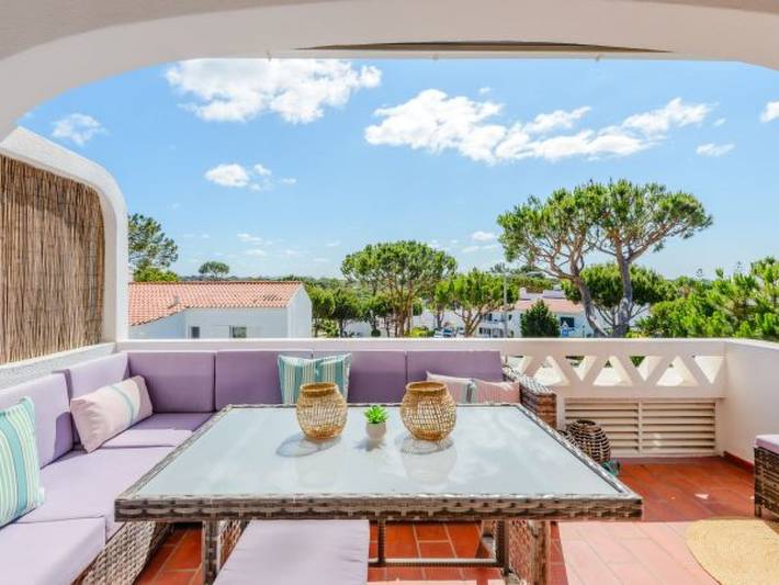 Apartment for 4 people in Vale do Lobo