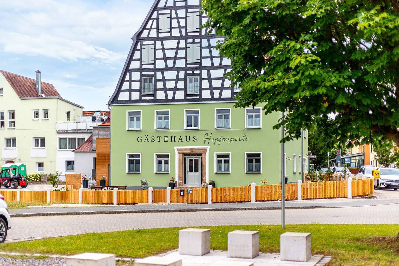 Ganze Wohnung, Apartment mit Balkon "Hopfenblicke" in Spalt, Fränkisches Seenland