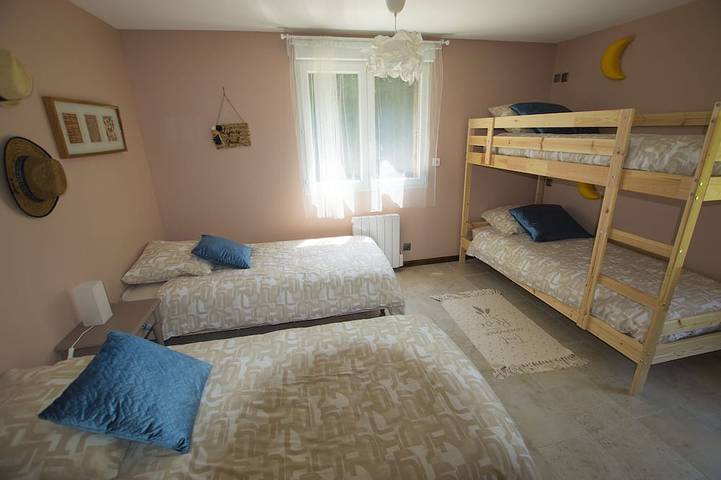 Location de vacances pour 8 personnes, avec jardin à Manneville-la-Raoult - 2