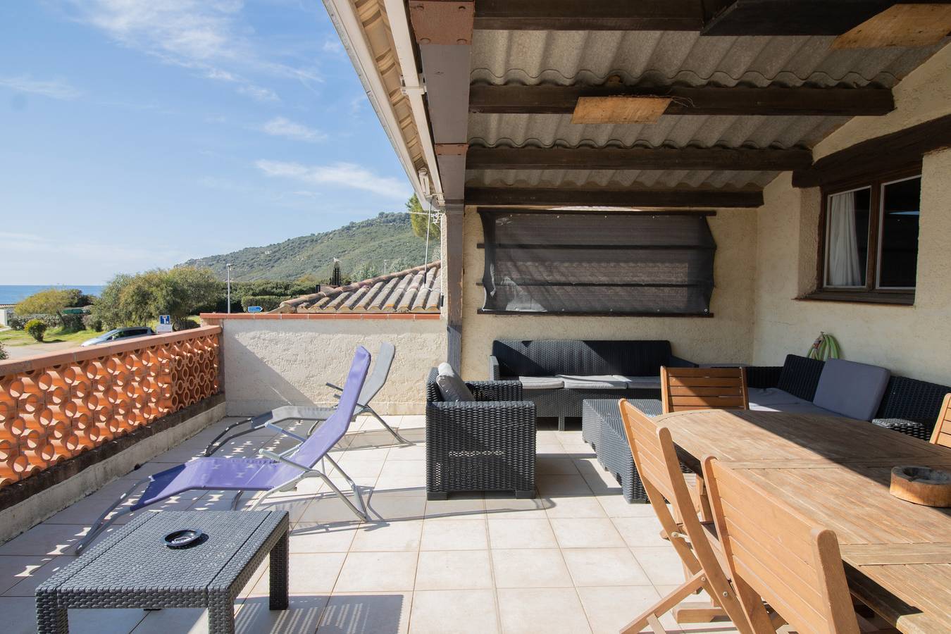 Appartement entier, Appartement "Figuera T4 Grande Terrasse Vue Mer" avec Wi-Fi et climatisation in Appietto, Région d'Ajaccio