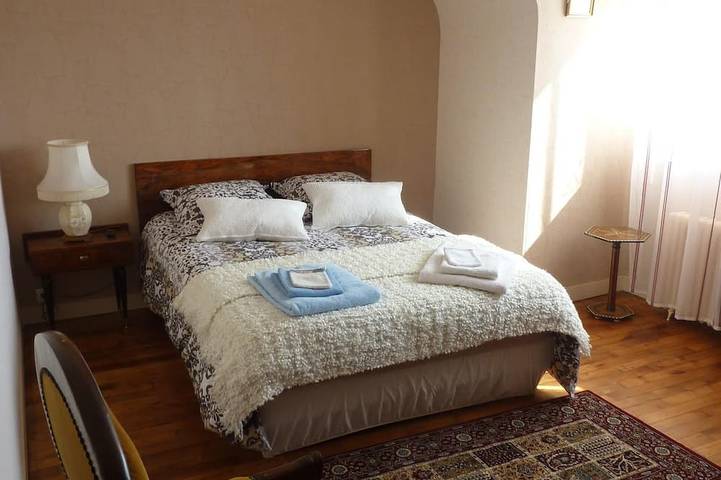 Location de vacances pour 5 personnes, avec jardin et balcon, animaux acceptés à Plounévez-Lochrist - 3