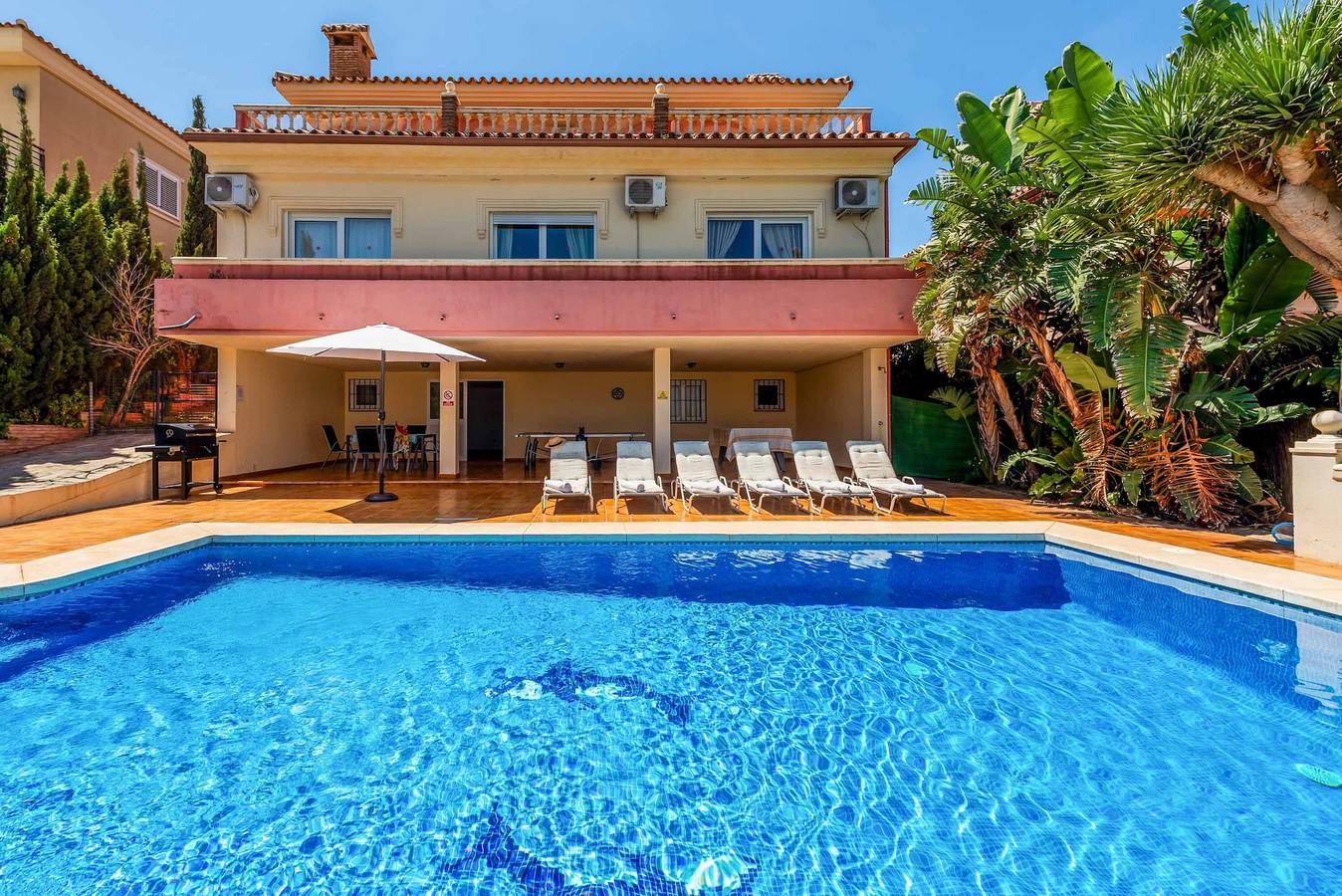 Villa Torrequebrada in Benalmádena Costa, Benalmádena