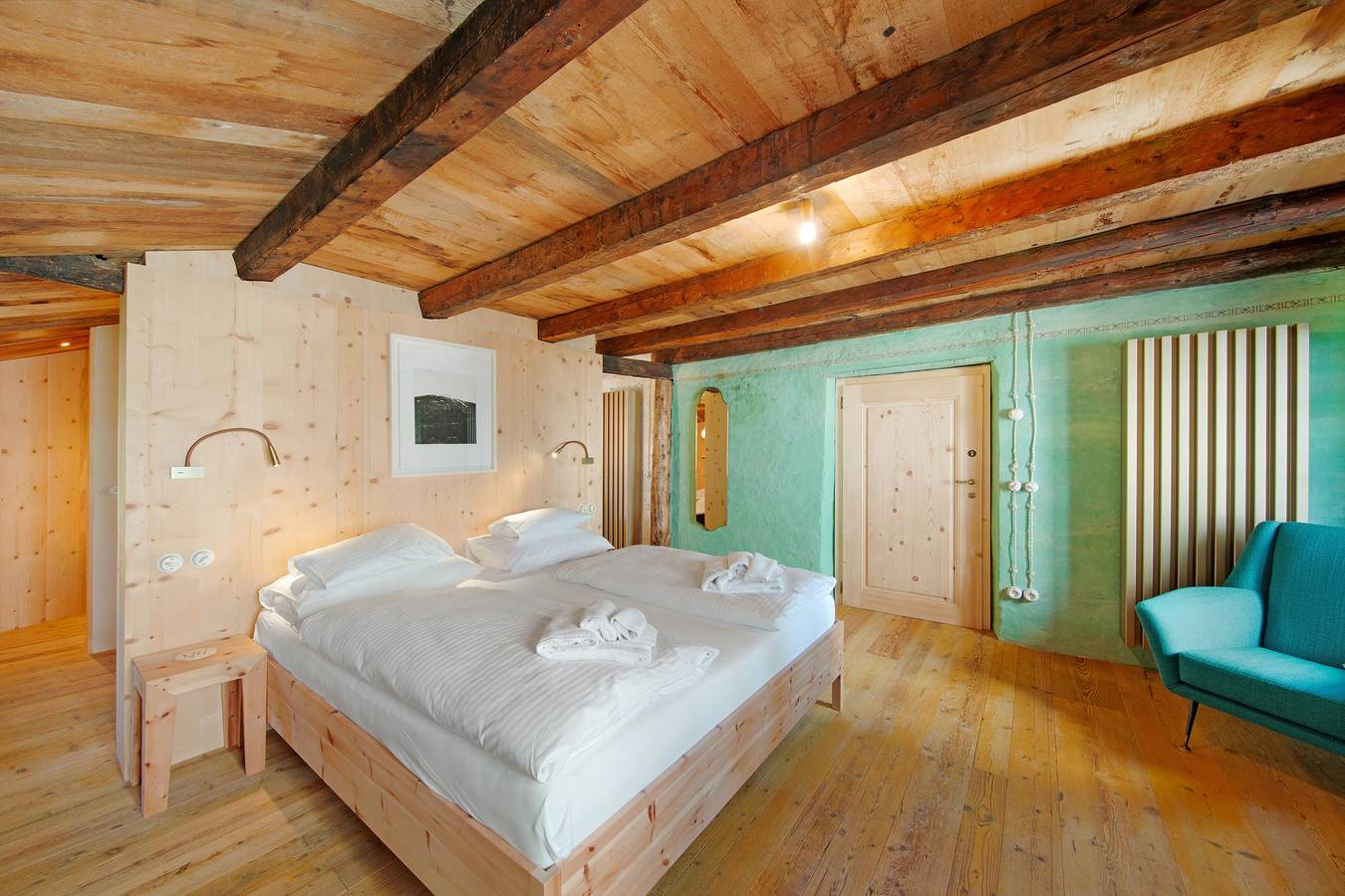 Habitación 'Cànbrä Vèrdu' con vistas a la montaña, terraza compartida y Wi-Fi in Comelico Superiore, Karnischer Hauptkamm