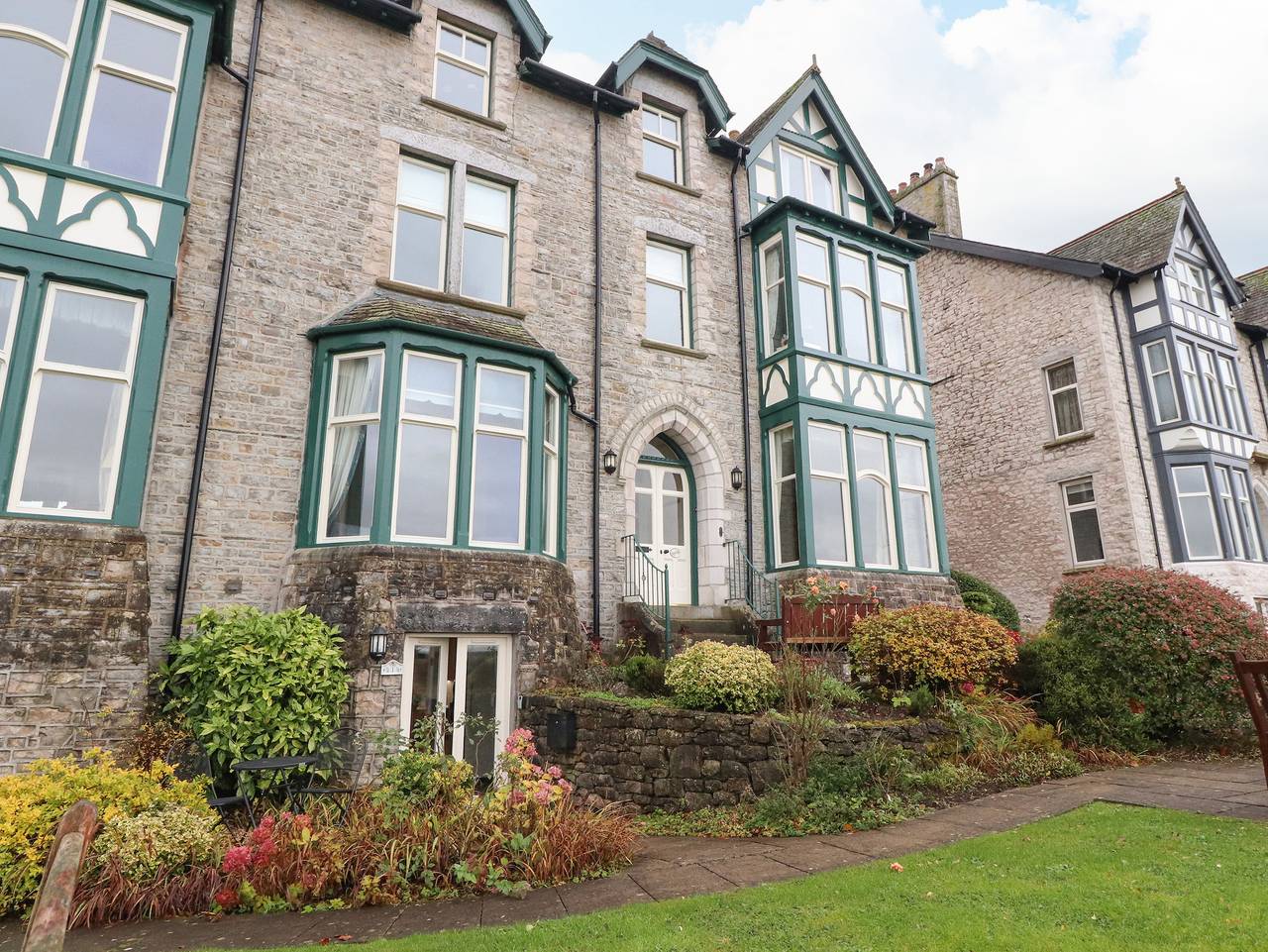 Entire apartment, Inglewood Court in Arnside, Lake District