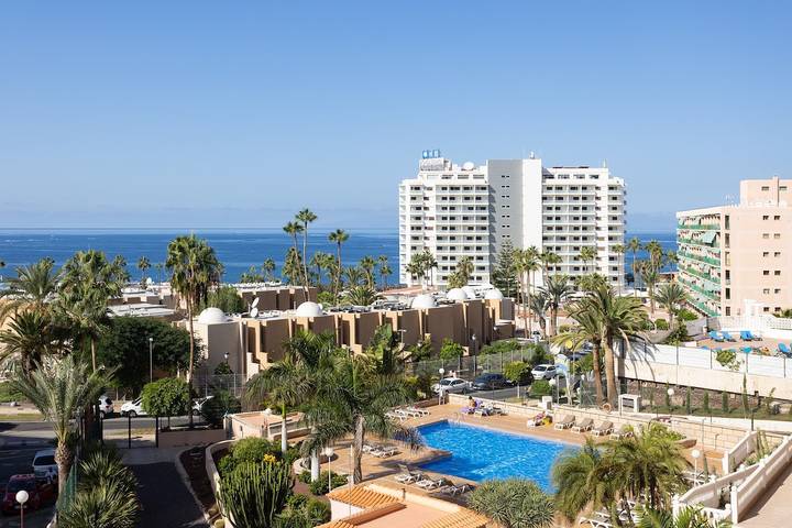 Vakantieappartement voor 2 personen, met terras en zwembad in Costa Adeje