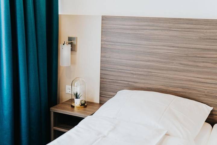 Hôtel pour 4 personnes, avec terrasse à Brühl - 2