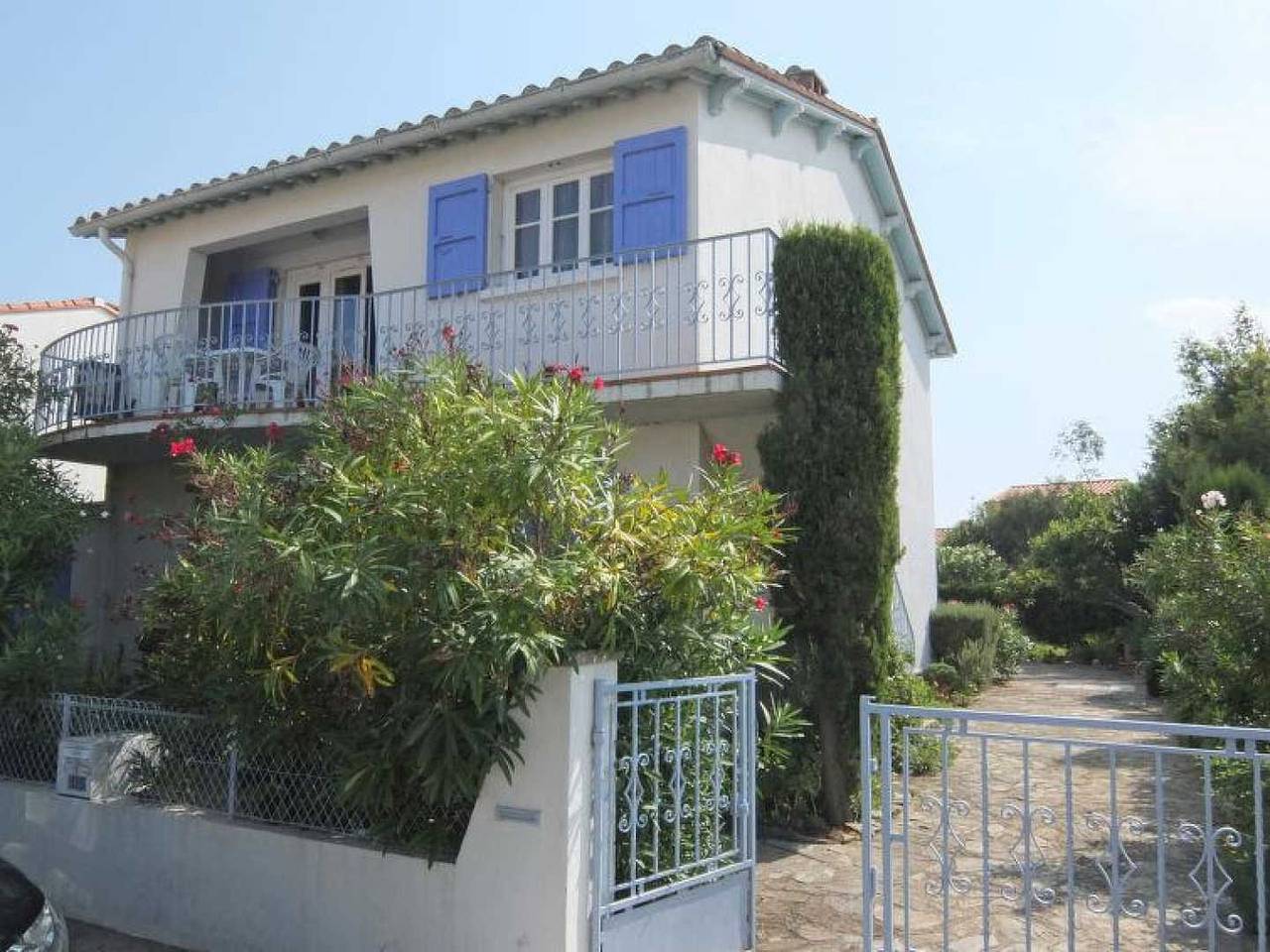 Les lauriers in Saint-Cyprien-Plage, Saint-Cyprien