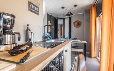 Camping pour 5 Personnes dans La Tranche-sur-Mer, Vendée, Photo 2