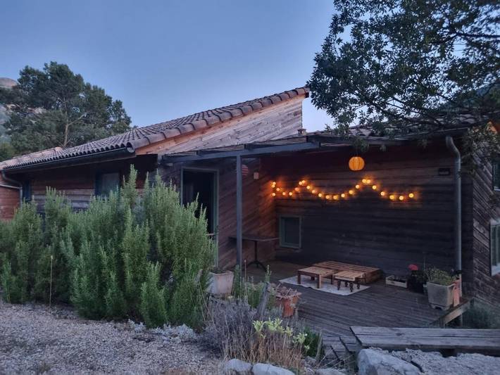 Chambre d’hôte pour 2 personnes, avec Terrasse ainsi que Jardin et Vue