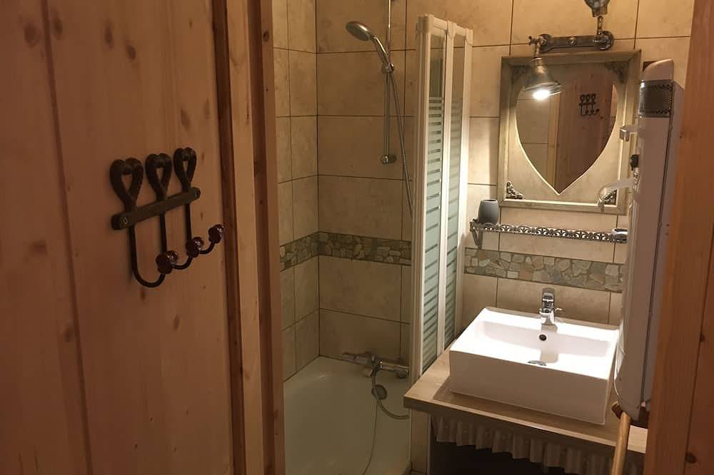 Appartement entier, Plein Sud, Skis Aux Pieds En Moins D'Une Minute,  Appartement Esprit Chalet in Val Thorens, Les Trois Vallées