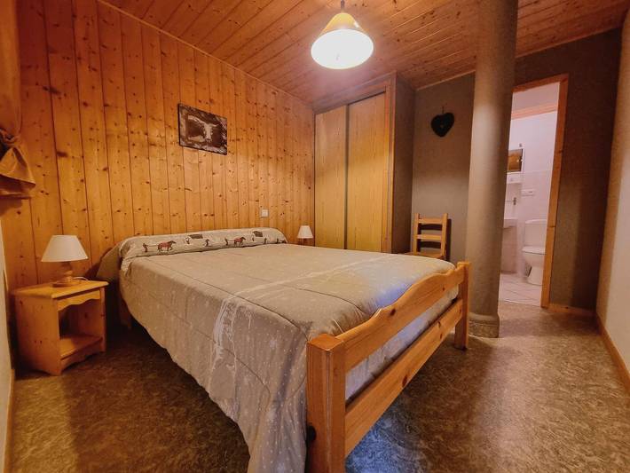 Gîte pour 4 personnes à Lanslevillard - 2