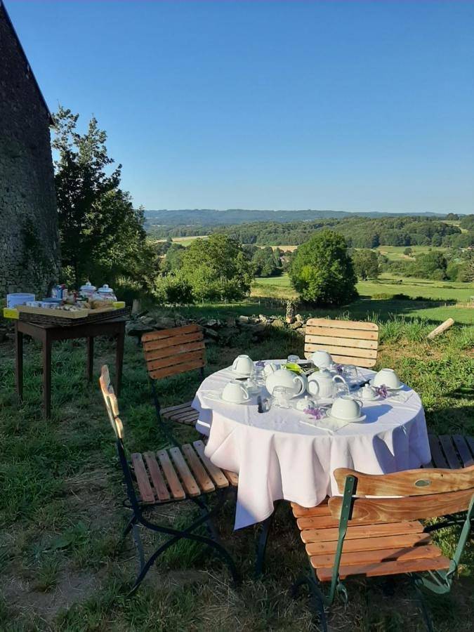 Four-Bedroom House in Folles, Région de Bellac