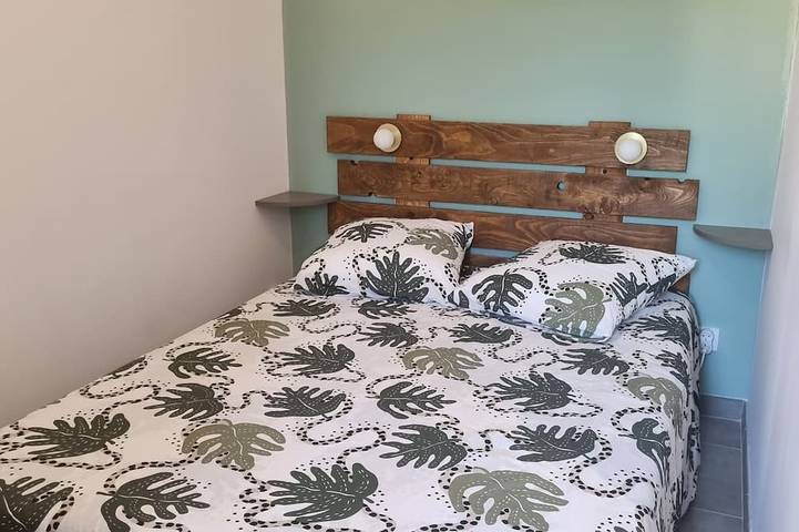 Gîte pour 2 personnes à Saint-Florent-sur-Auzonnet - 2