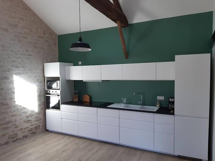 Gîte pour 6 personnes, avec terrasse et jardin à Xanton-Chassenon
