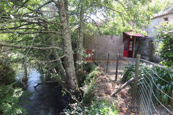 Casa de férias para 4 pessoas, com Varanda e Jardim no Vale do Douro
