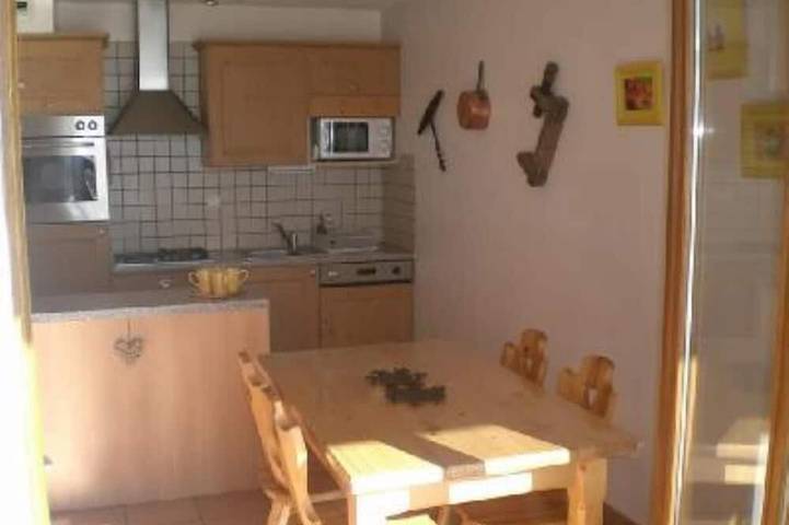 Agritourisme pour 4 personnes, avec terrasse et sauna ainsi que jardin et jacuzzi à Valloire