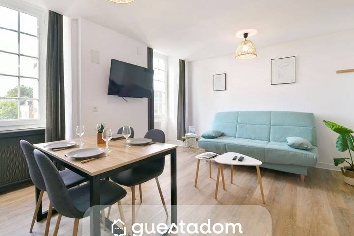 Appartement de vacances pour 3 personnes, adapté aux familles dans Mayenne