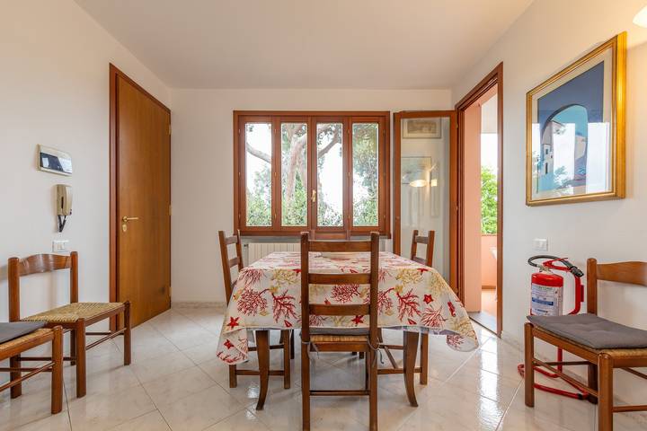 Casa vacanze 'Villetta A Castiglioncello' con terrazza privata, Wi-Fi e aria condizionata in Castiglioncello, Rosignano Marittimo